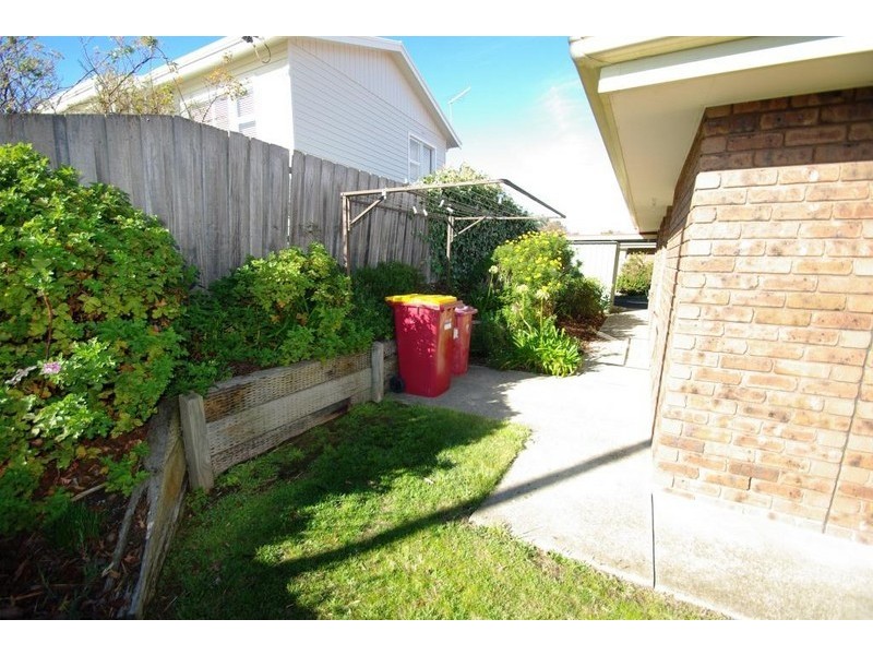 1/68 Benvenue Road, St Leonards TAS 7250