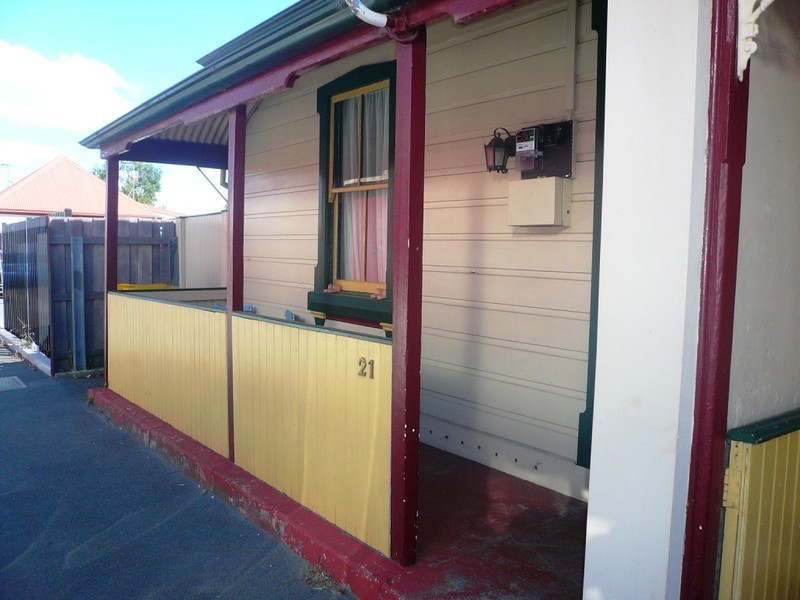 21 Esk Street, Invermay TAS 7248