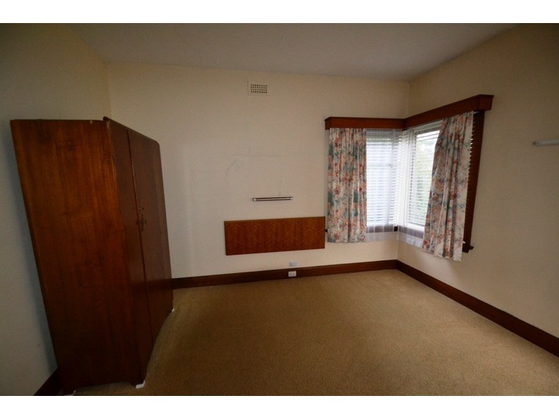 14 Birdwood Street, Mowbray TAS 7248