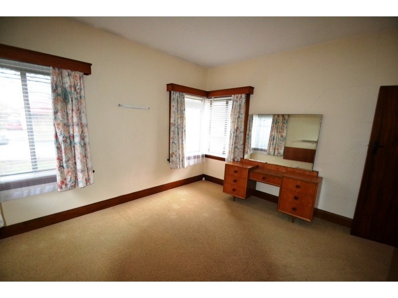 14 Birdwood Street, Mowbray TAS 7248