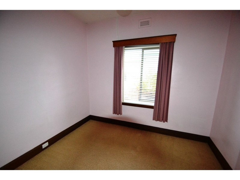 14 Birdwood Street, Mowbray TAS 7248