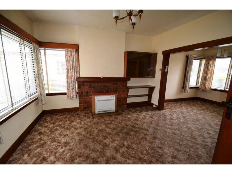 14 Birdwood Street, Mowbray TAS 7248