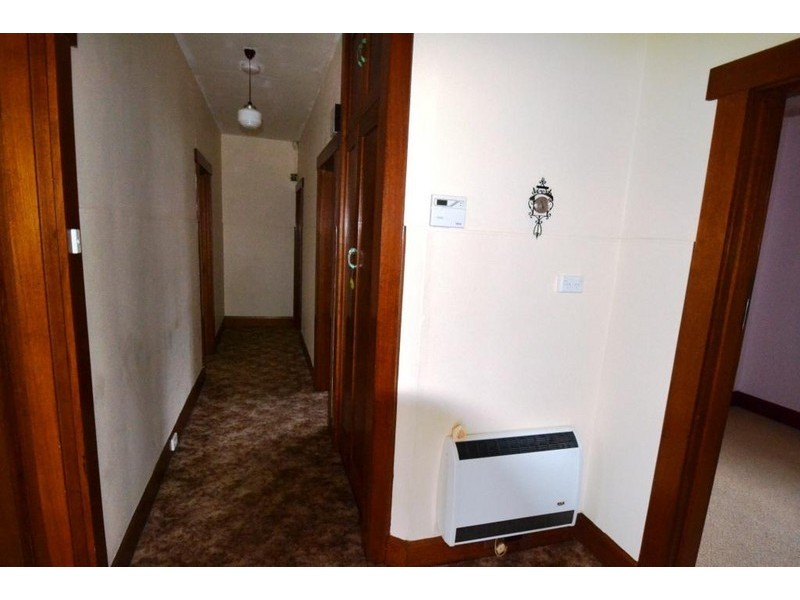 14 Birdwood Street, Mowbray TAS 7248