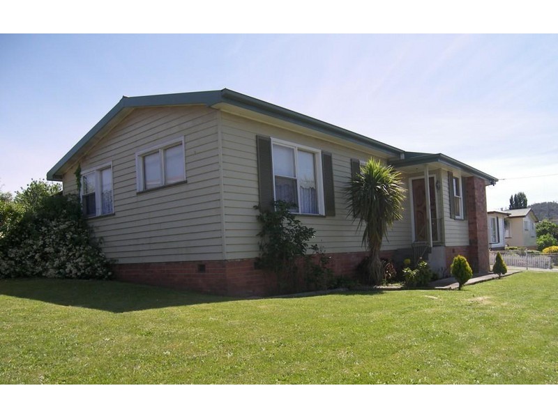 11 Kennedy Street, Newnham TAS 7248
