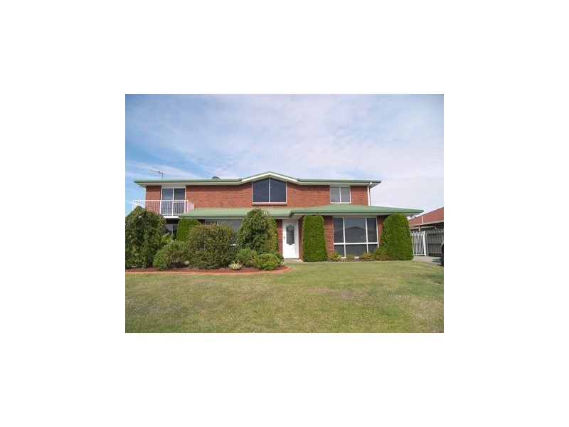 49 Mt Stuart Drive, Newnham TAS 7248