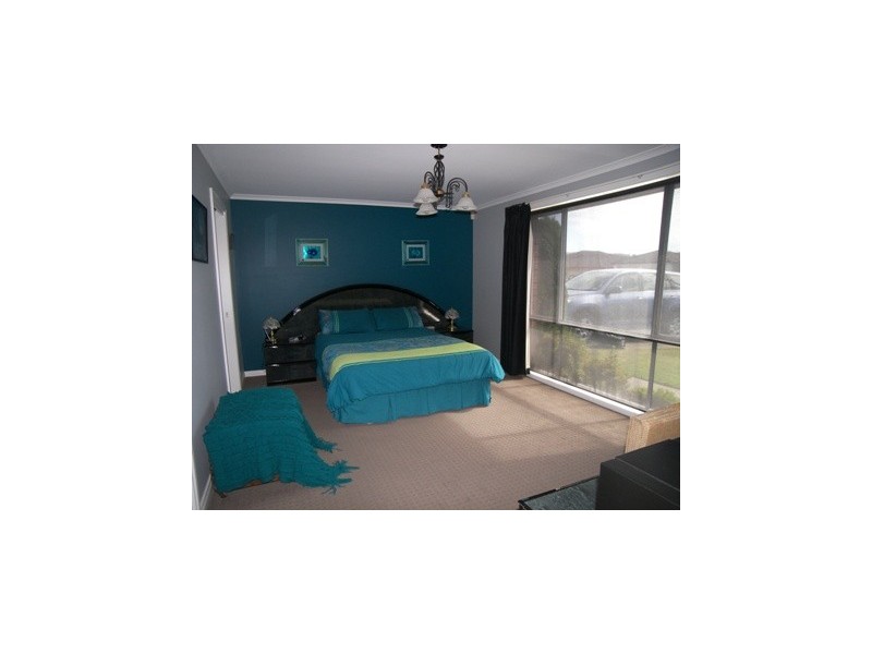 49 Mt Stuart Drive, Newnham TAS 7248