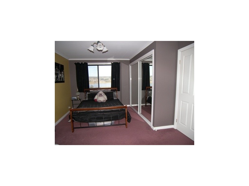 49 Mt Stuart Drive, Newnham TAS 7248