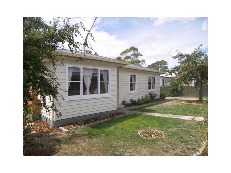 11 Medina Street, Youngtown TAS 7249