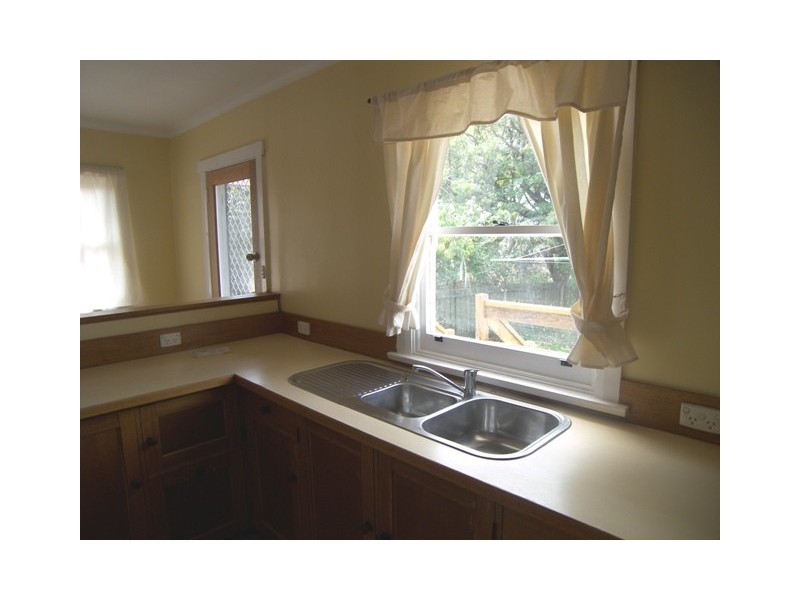 11 Medina Street, Youngtown TAS 7249