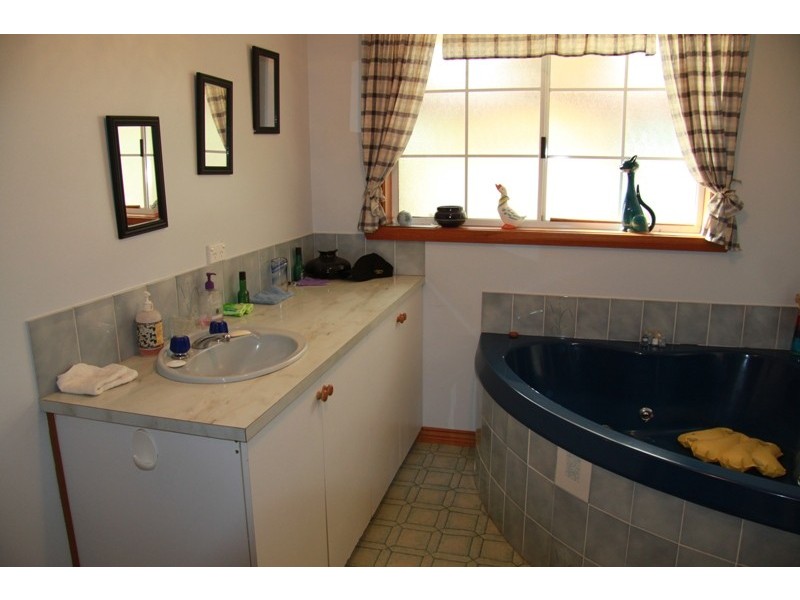 1521 Illawarra Rd, Carrick TAS 7291