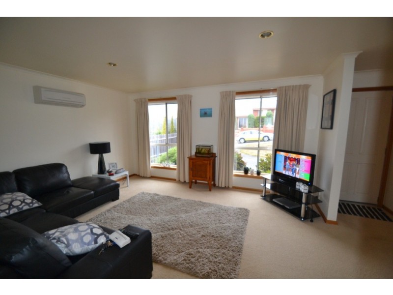 2/87 Chris Street, Prospect TAS 7250