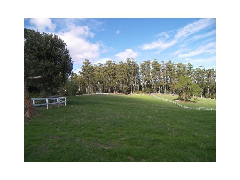 32 Fowlers Road, Lilydale TAS 7268