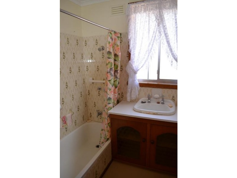 2 Mangana Street, Ravenswood TAS 7250