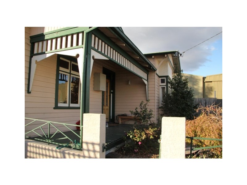 9 Donald Street, Invermay TAS 7248