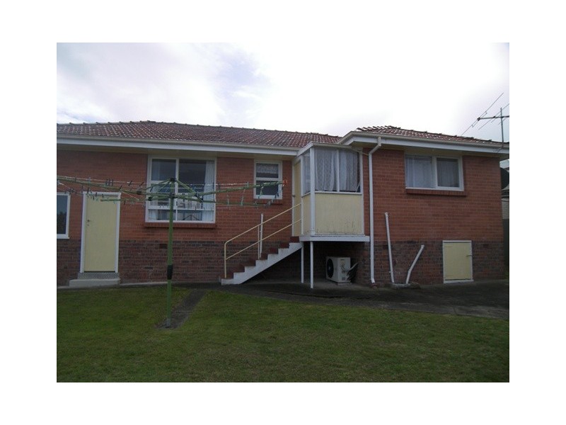 16 Arnold Street, Newnham TAS 7248