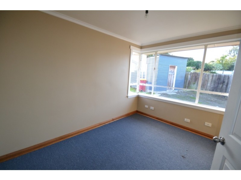 37 Mackay Street, Newnham TAS 7248