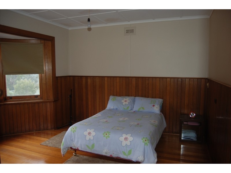19 Esplanade, Triabunna TAS 7190