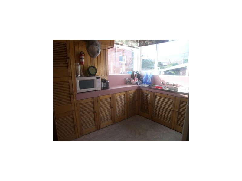 1 Parklands Parade, Newnham TAS 7248