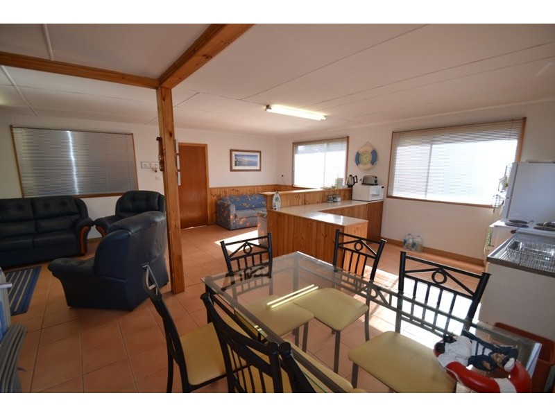 18 Davies Street, Weymouth TAS 7252