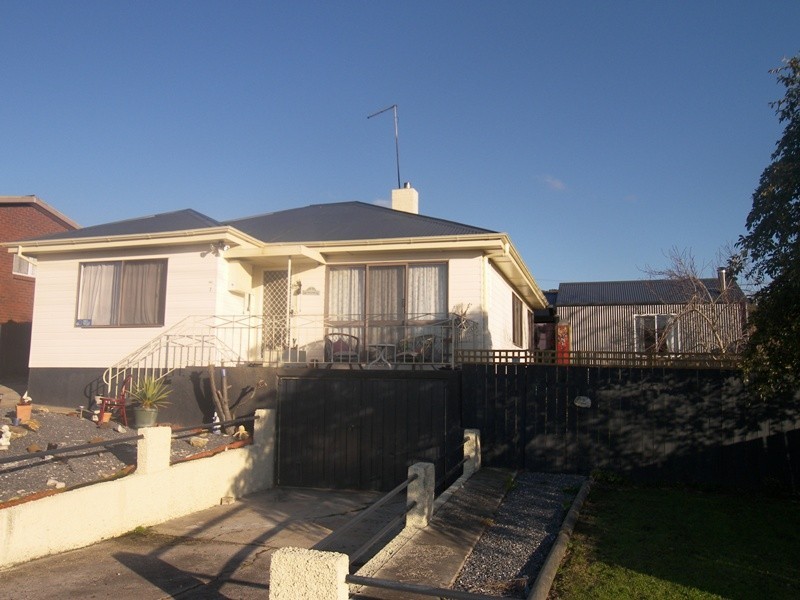 7 Ernest Street, Beauty Point TAS 7270