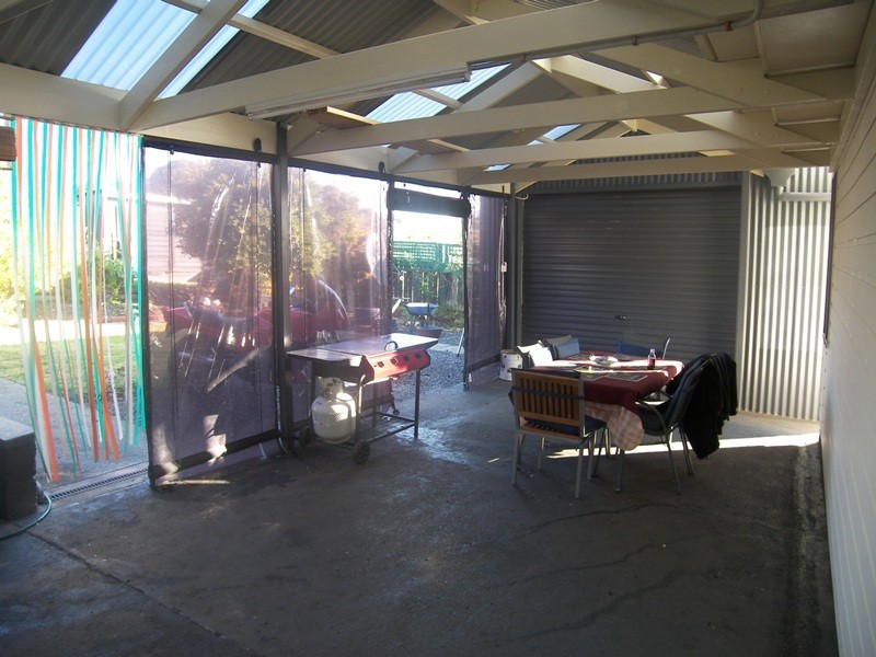 7 Ernest Street, Beauty Point TAS 7270