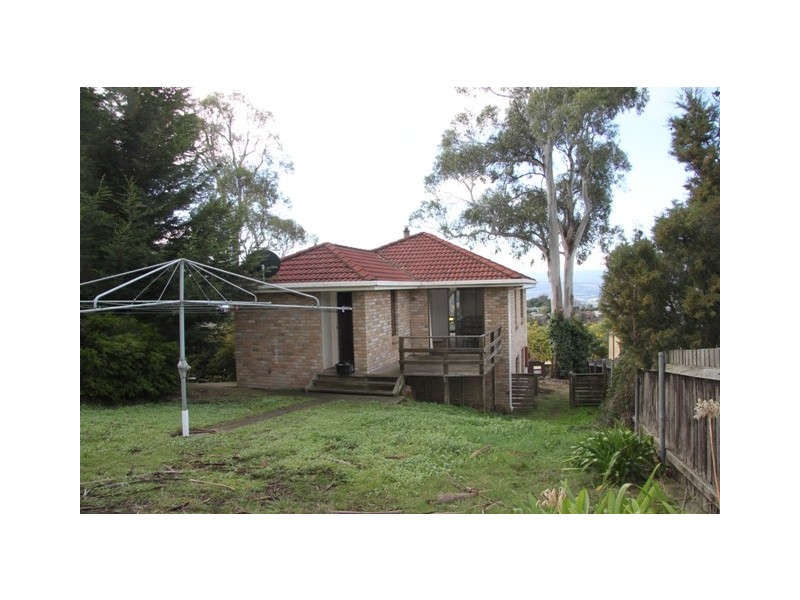 38 New World Avenue, Trevallyn TAS 7250