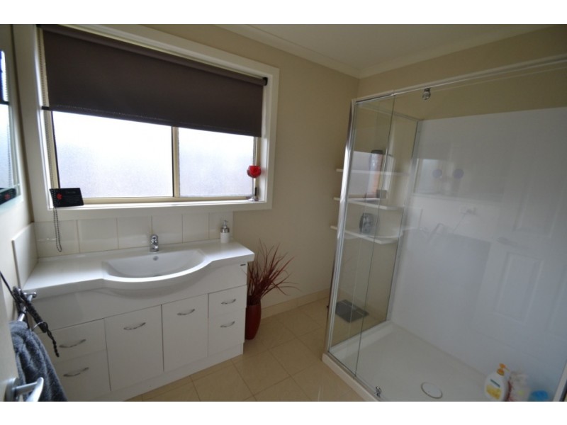 2/4 Dundas Street, Youngtown TAS 7249