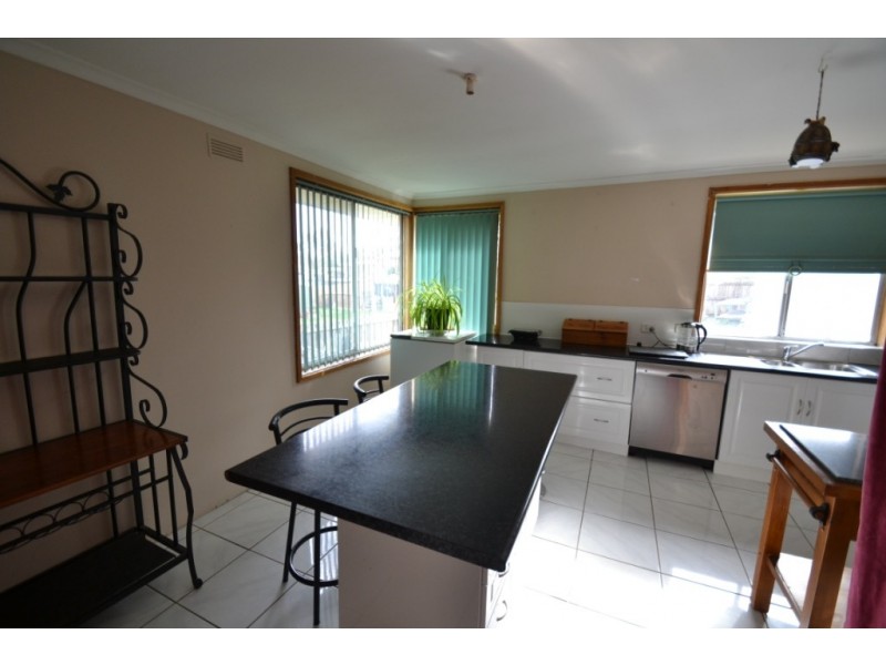 11 Castlemain Road, Ravenswood TAS 7250