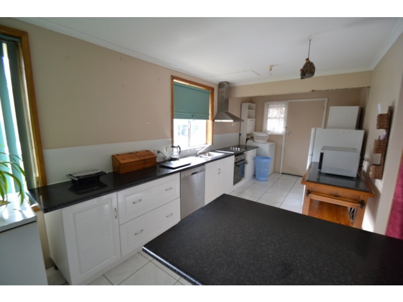 11 Castlemain Road, Ravenswood TAS 7250