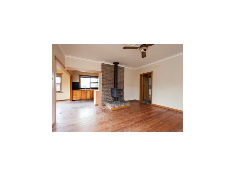 1960 Main Road, Lilydale TAS 7268