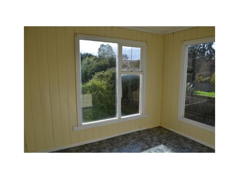 27 Beefeater Street, Deloraine TAS 7304