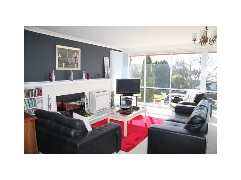 8 Newstead Crescent, Newstead TAS 7250