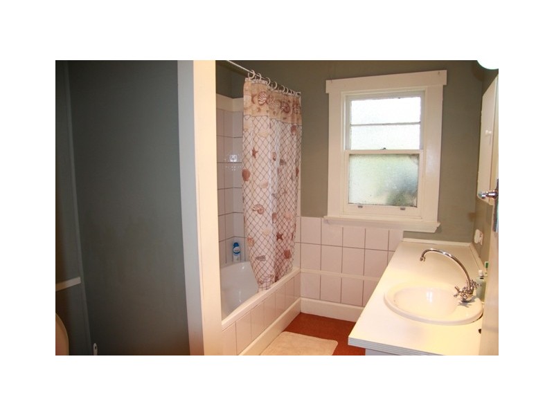 25 Veulalee Avenue, Trevallyn TAS 7250