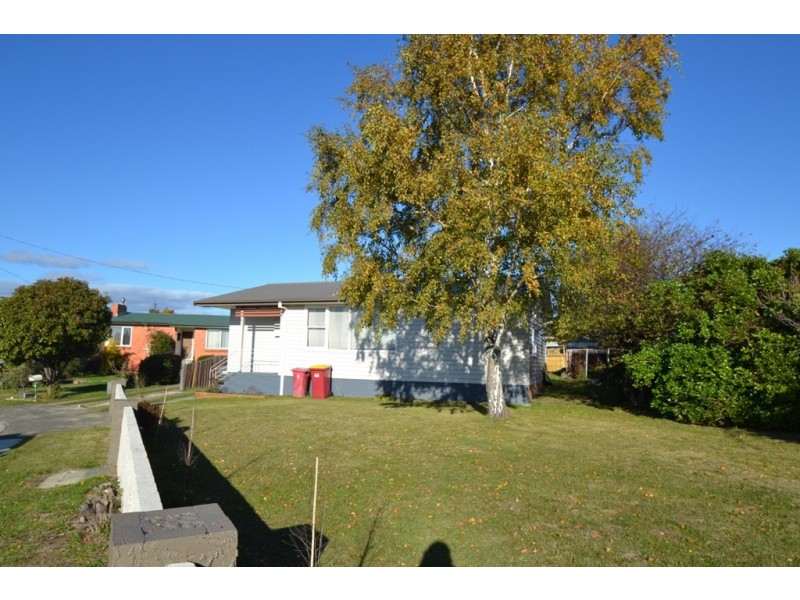 2 Lucas Place, Ravenswood TAS 7250