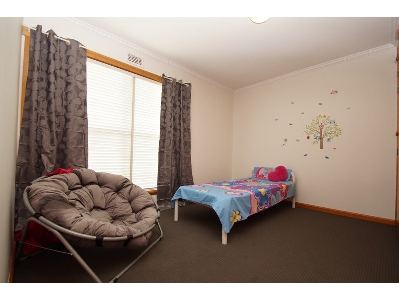 17 Malunga Street, Kings Meadows TAS 7249