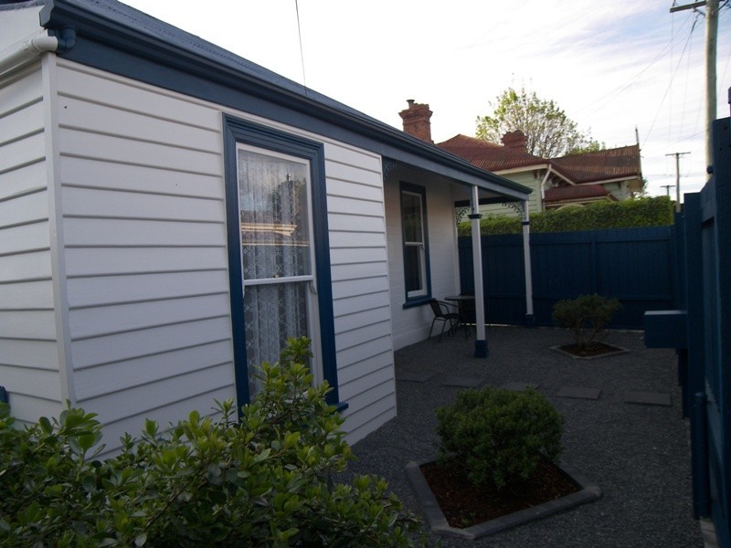 6 Irvine Street, Invermay TAS 7248