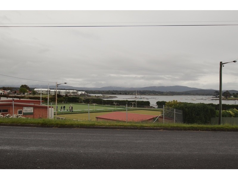 16 Goulburn Street, George Town TAS 7253