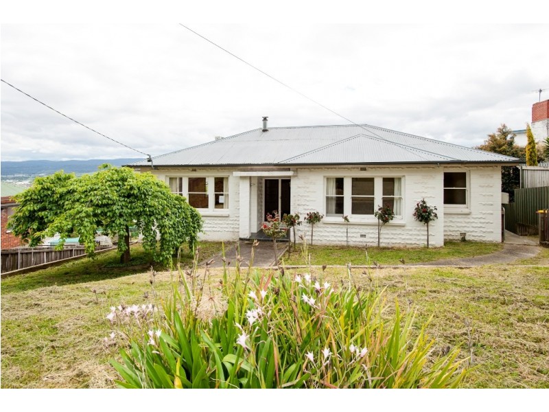 51 Salisbury Crescent, West Launceston TAS 7250