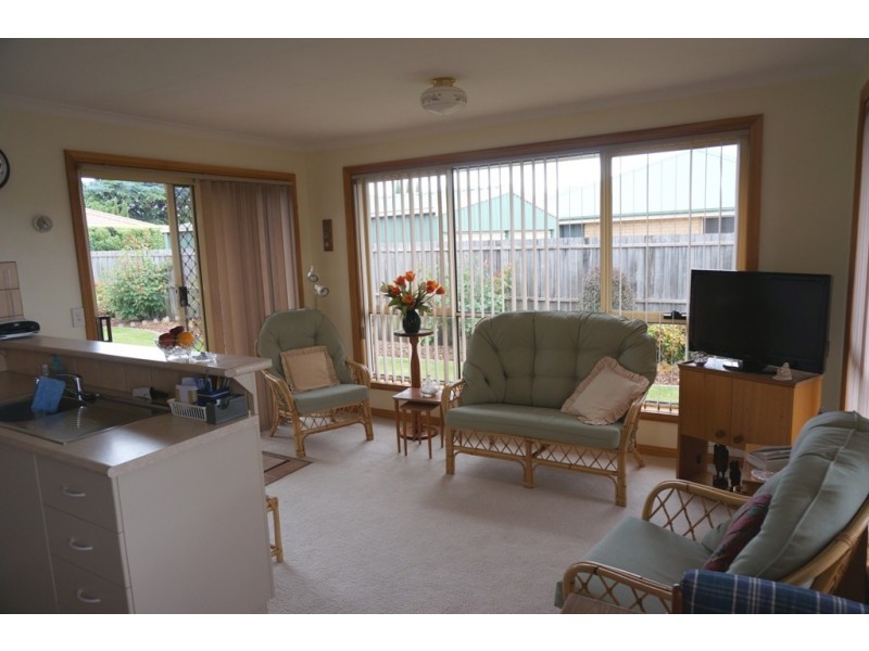 2/23 Poplar Parade, Youngtown TAS 7249