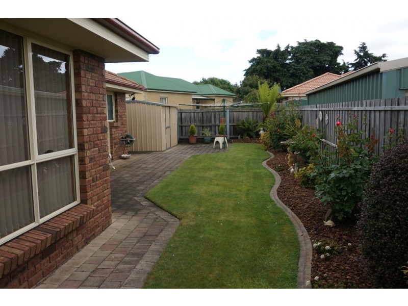 2/23 Poplar Parade, Youngtown TAS 7249