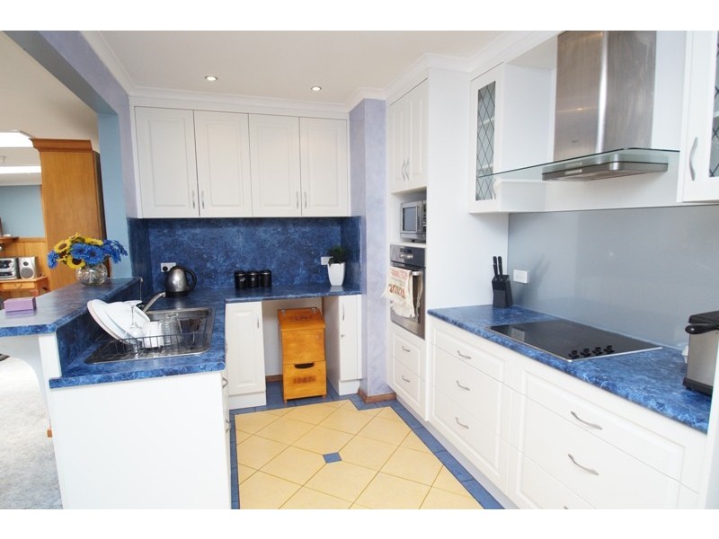 4 Gray Avenue, George Town TAS 7253