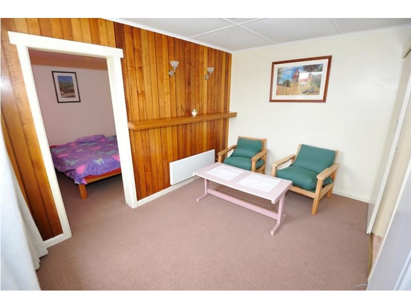 1/1 Parklands Parade, Newnham TAS 7248