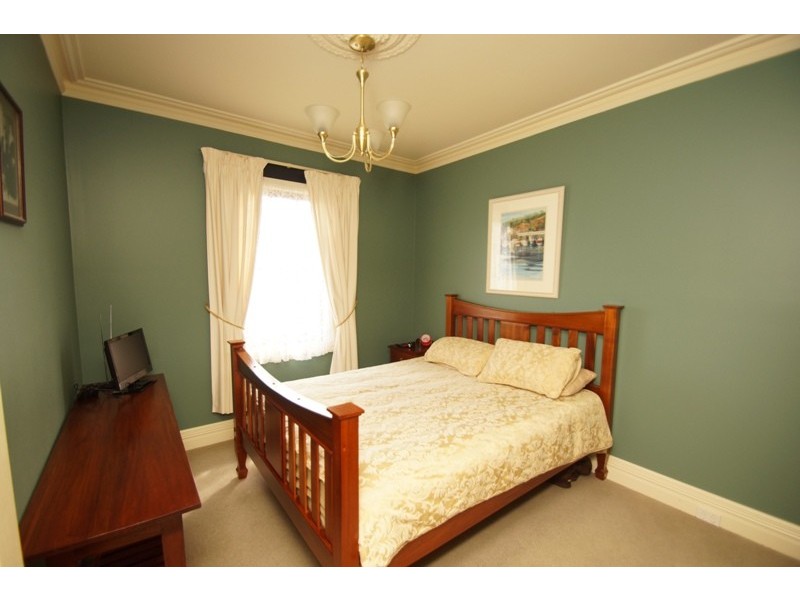 227 Upper York Street, West Launceston TAS 7250