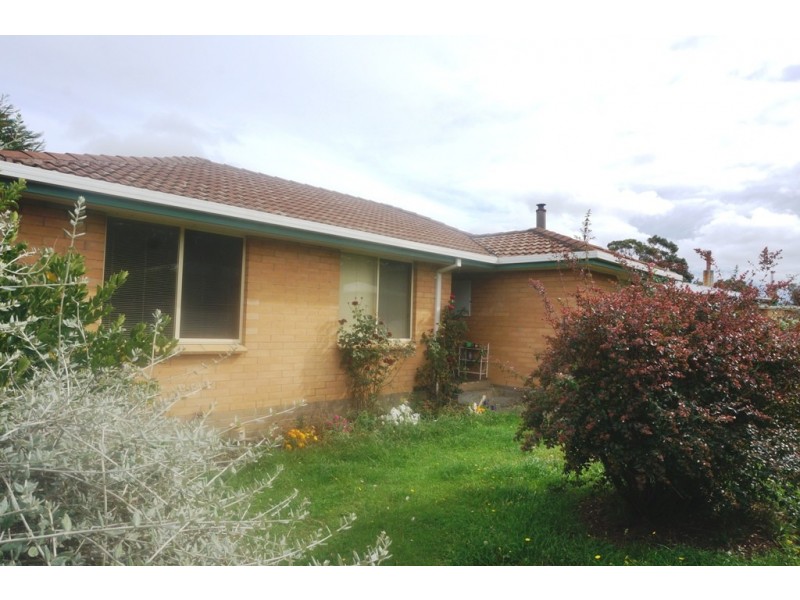 15 Pioneer Parade, Ravenswood TAS 7250