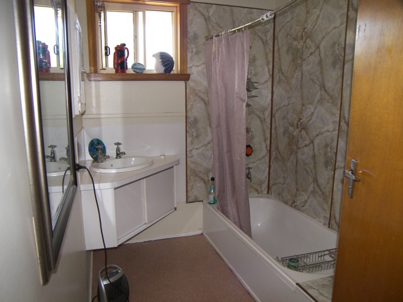 15 Pioneer Parade, Ravenswood TAS 7250