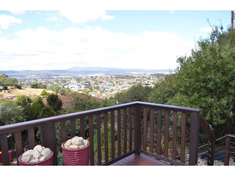 5 Denison Road, West Launceston TAS 7250