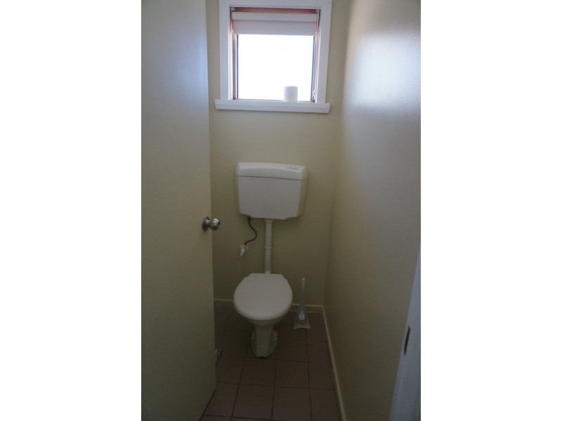8 Amundsen Street, Ravenswood TAS 7250