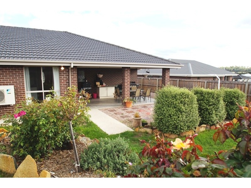 8 Sapphire Court, Perth TAS 7300