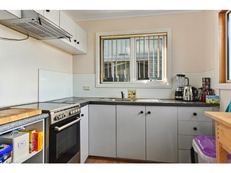 40 Crandon Crescent, Newnham TAS 7248