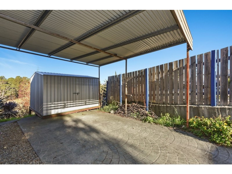 40 Crandon Crescent, Newnham TAS 7248